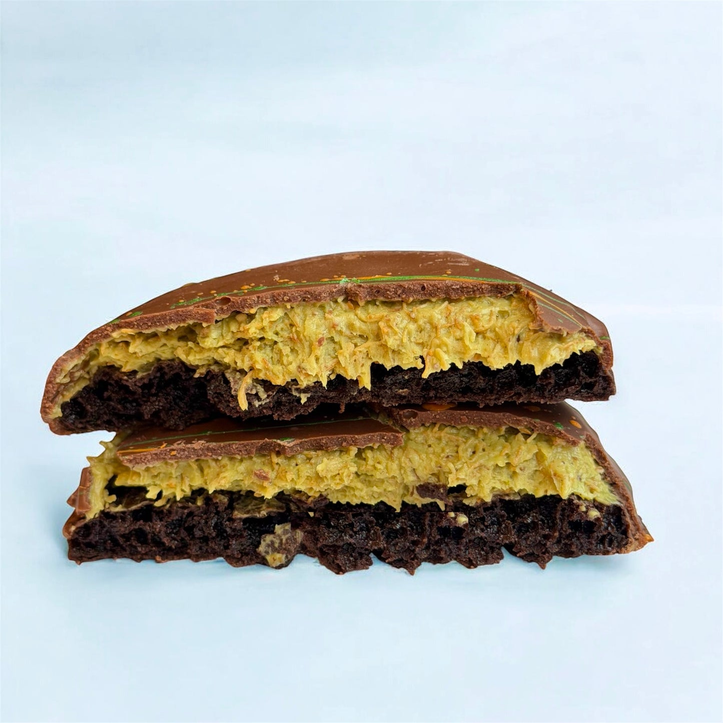 Dubai Chocolate Cookie – Pistachio Kunafa Filling