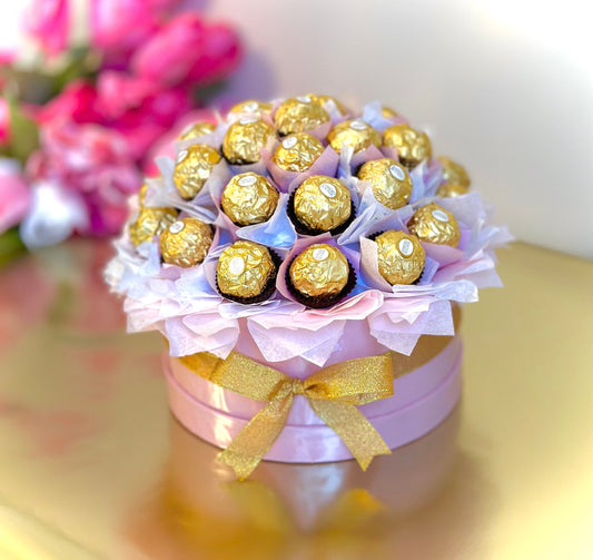 Ferrero Rocher Bouquet Box. Mother’s Day Bouquet. Chocolate Bouquet. Box Bouquet. Luxury Gift. Birthday gift. Anniversary gift