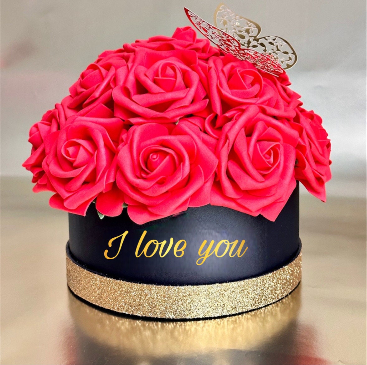 Personalized Rose Box, Round box with roses, Anniversary gift, Centerpiece, Home Decor, Roses Box, Gift for Her,  Valentines Gift